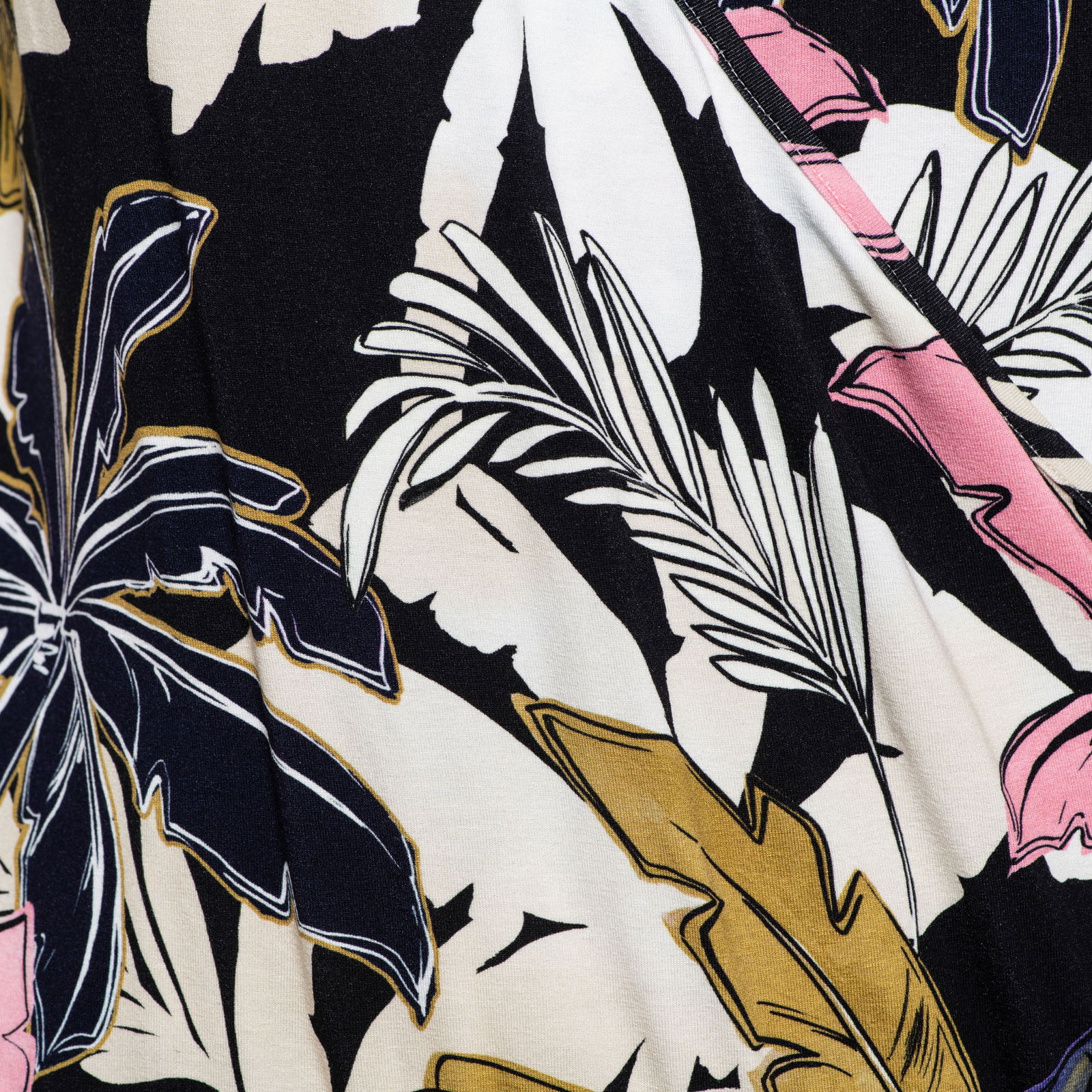 PANCHA PALM A-Black multi