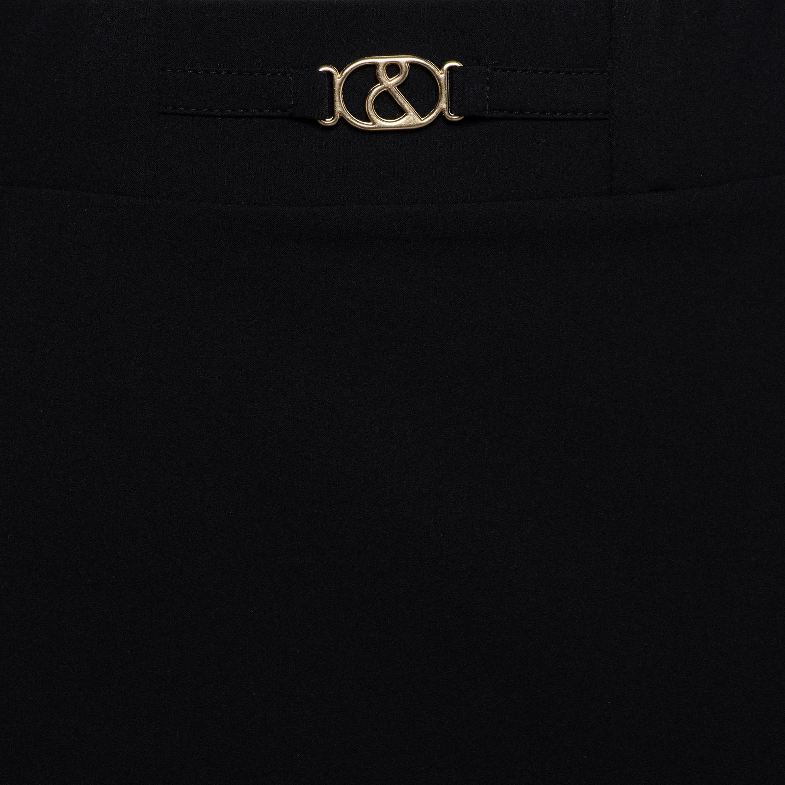 PEACH TRAVEL A-Black