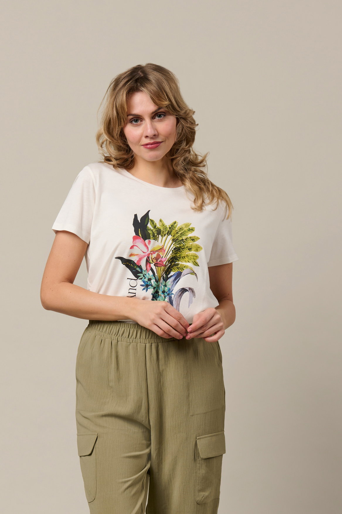 SURAYA H-Off White